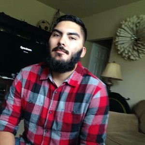 Meet your Posher, Derek